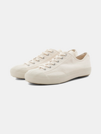 MOONSTAR Gym Classic White – Front view | japanese sneakers / minimalist | UNPROVEN