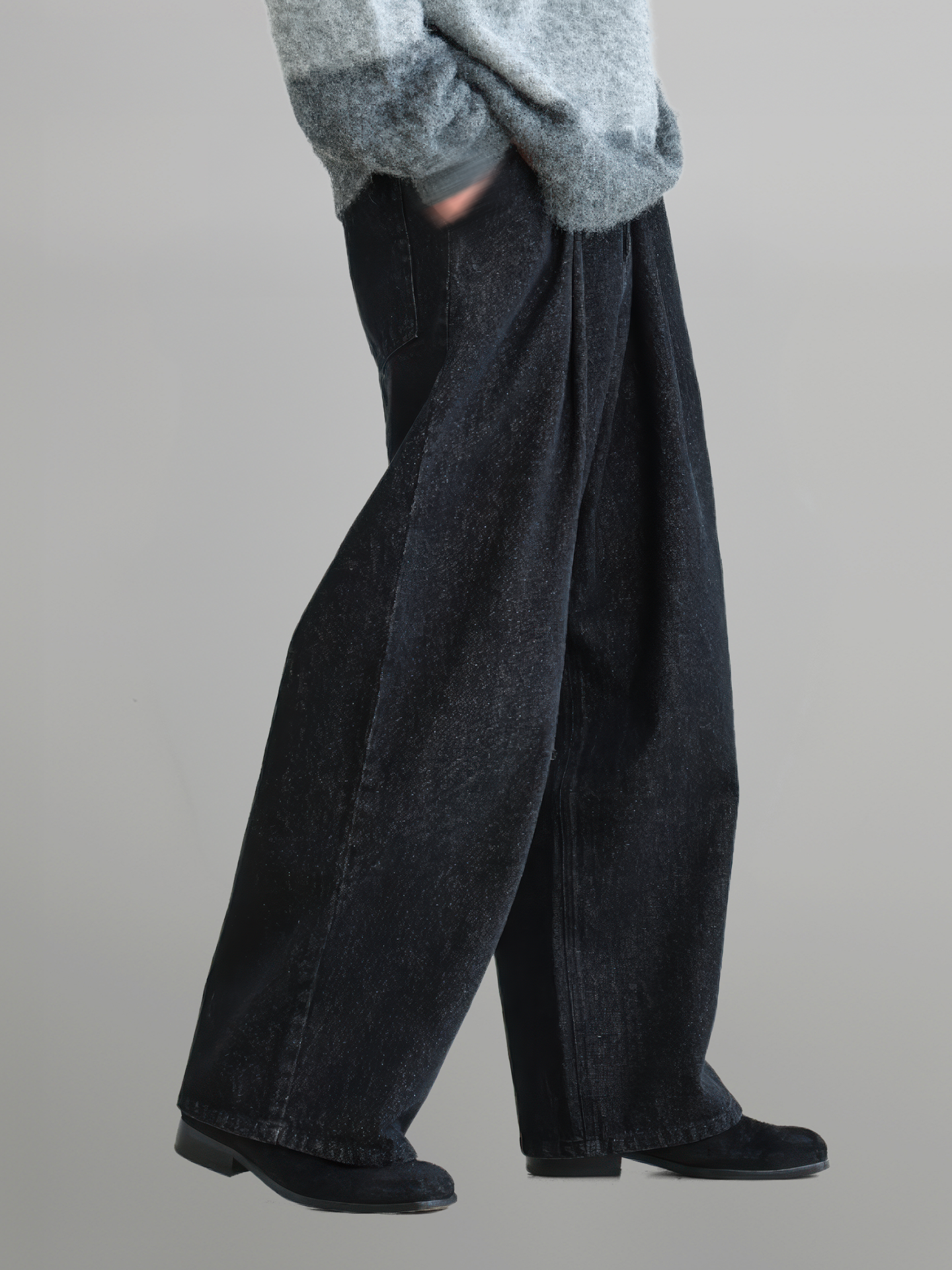 Wide Balloon Jeans