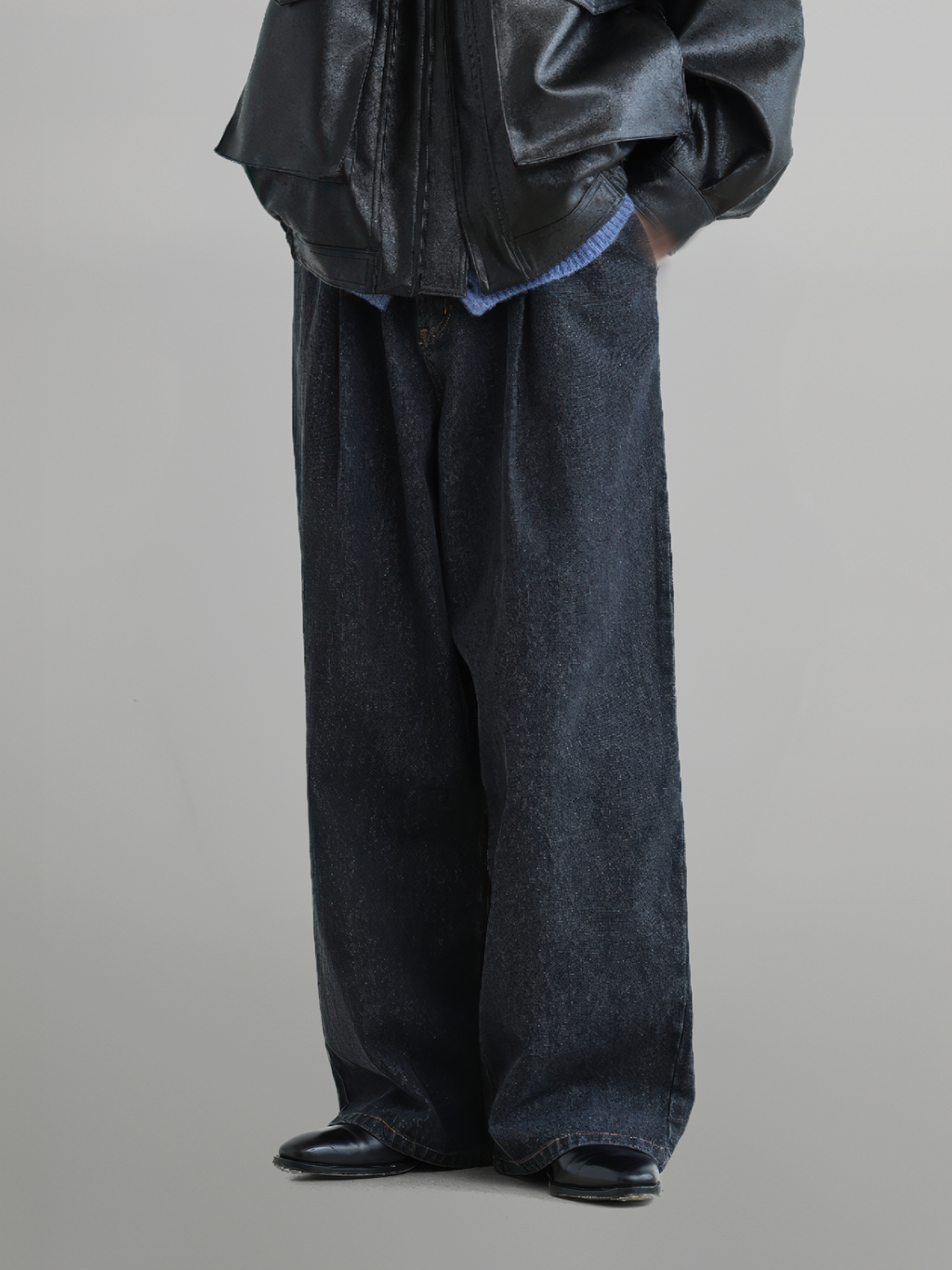 Wide Balloon Jeans