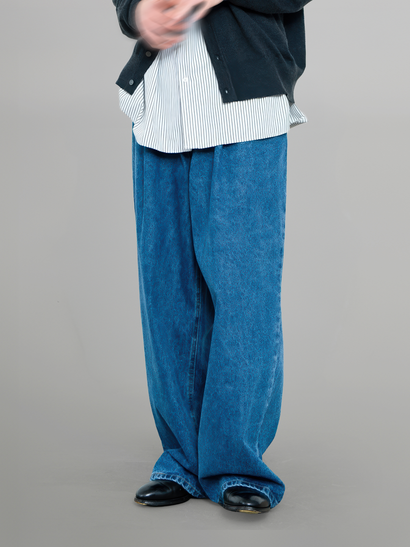 Wide Balloon Jeans
