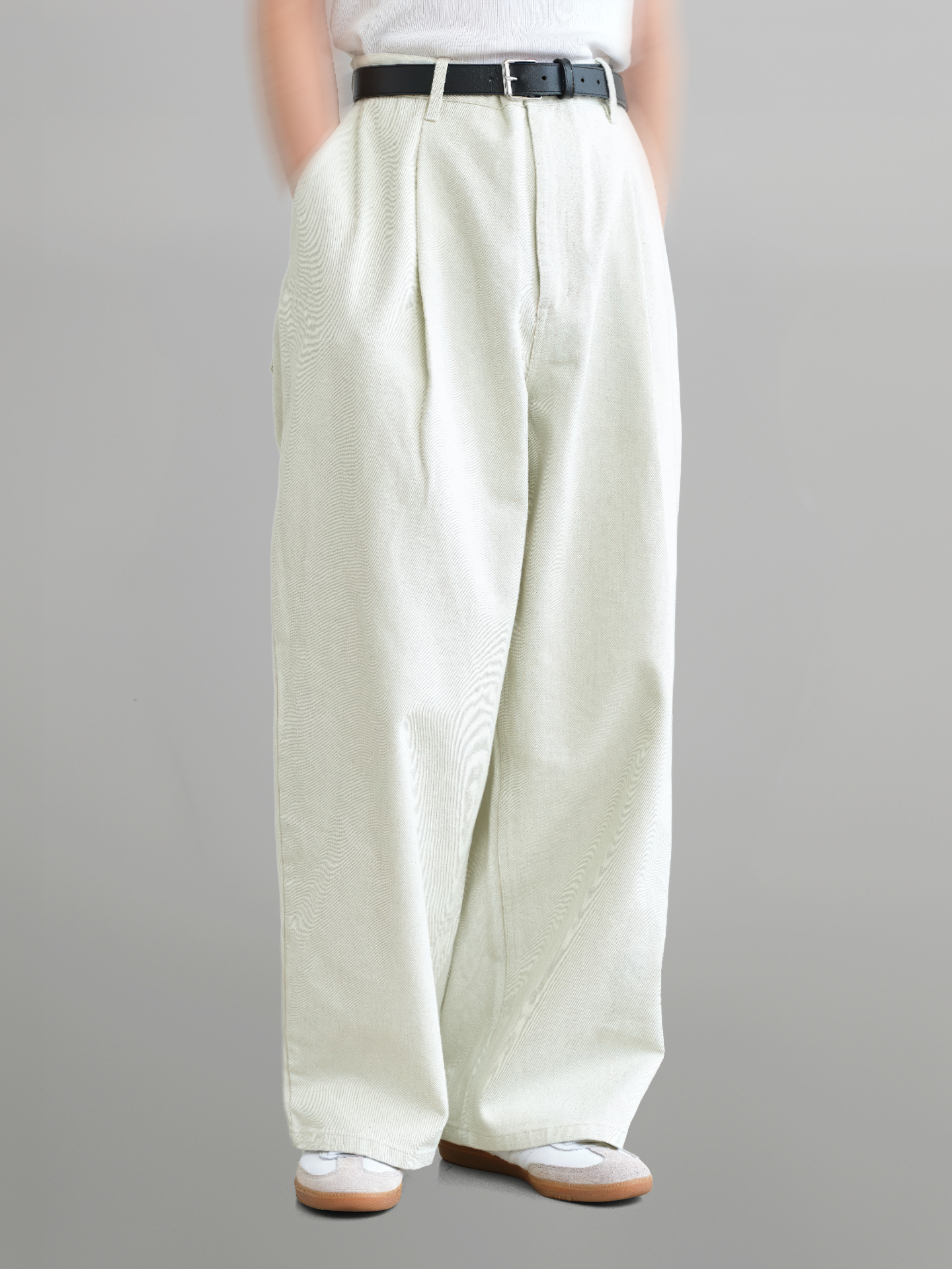 Wide Balloon Jeans