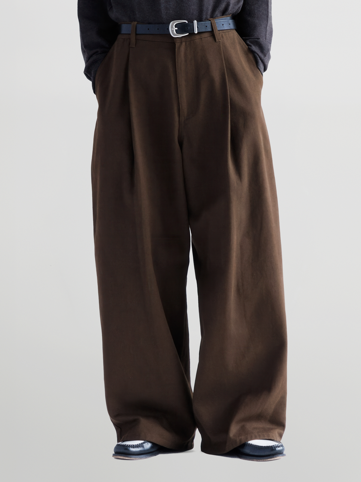 Wide Balloon Jeans