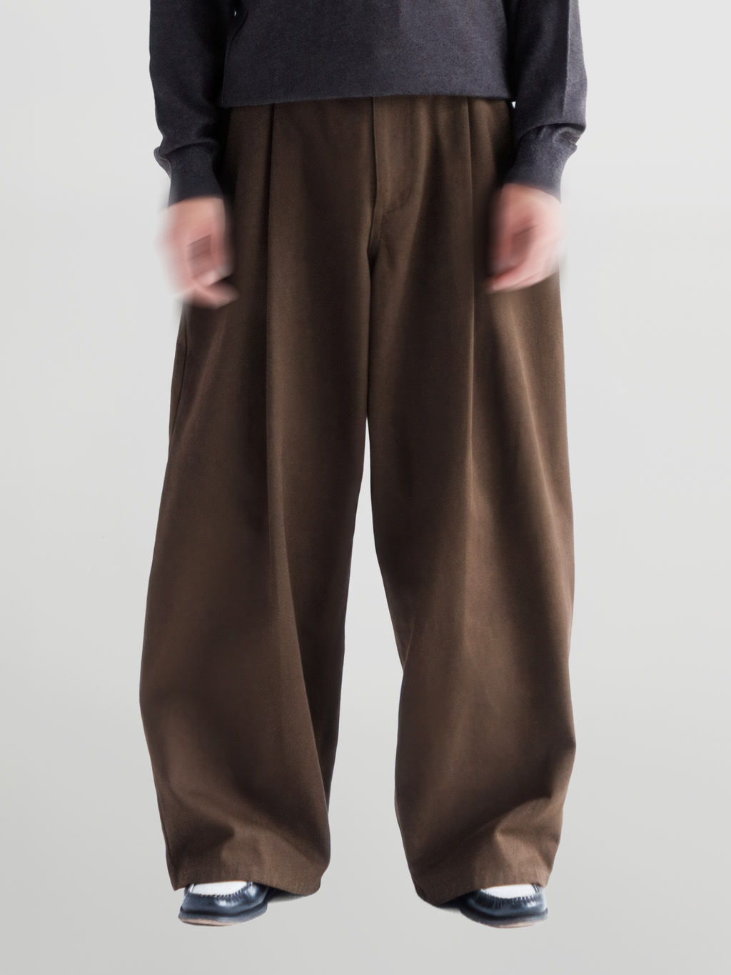 Wide Balloon Jeans