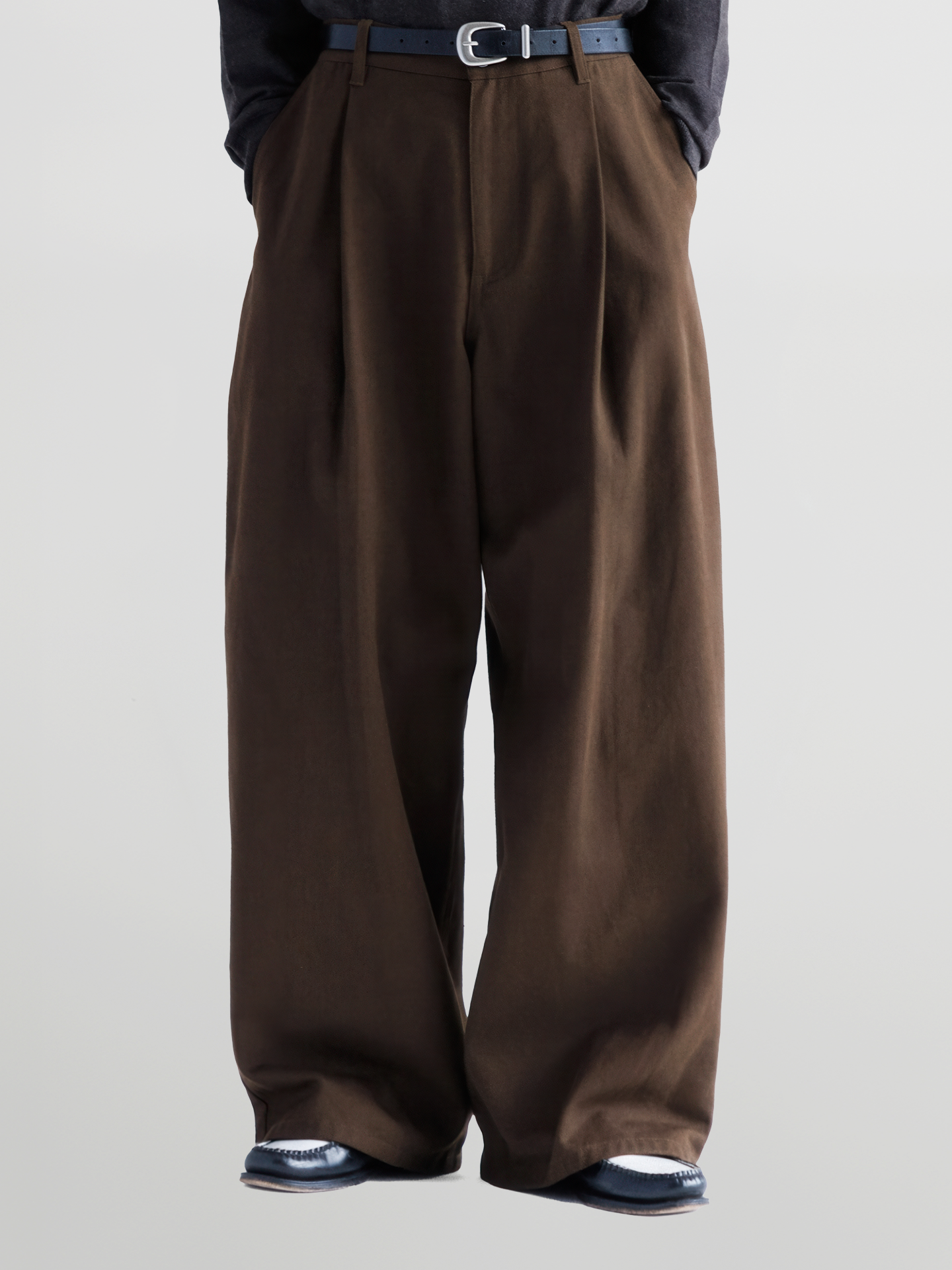Wide Balloon Jeans