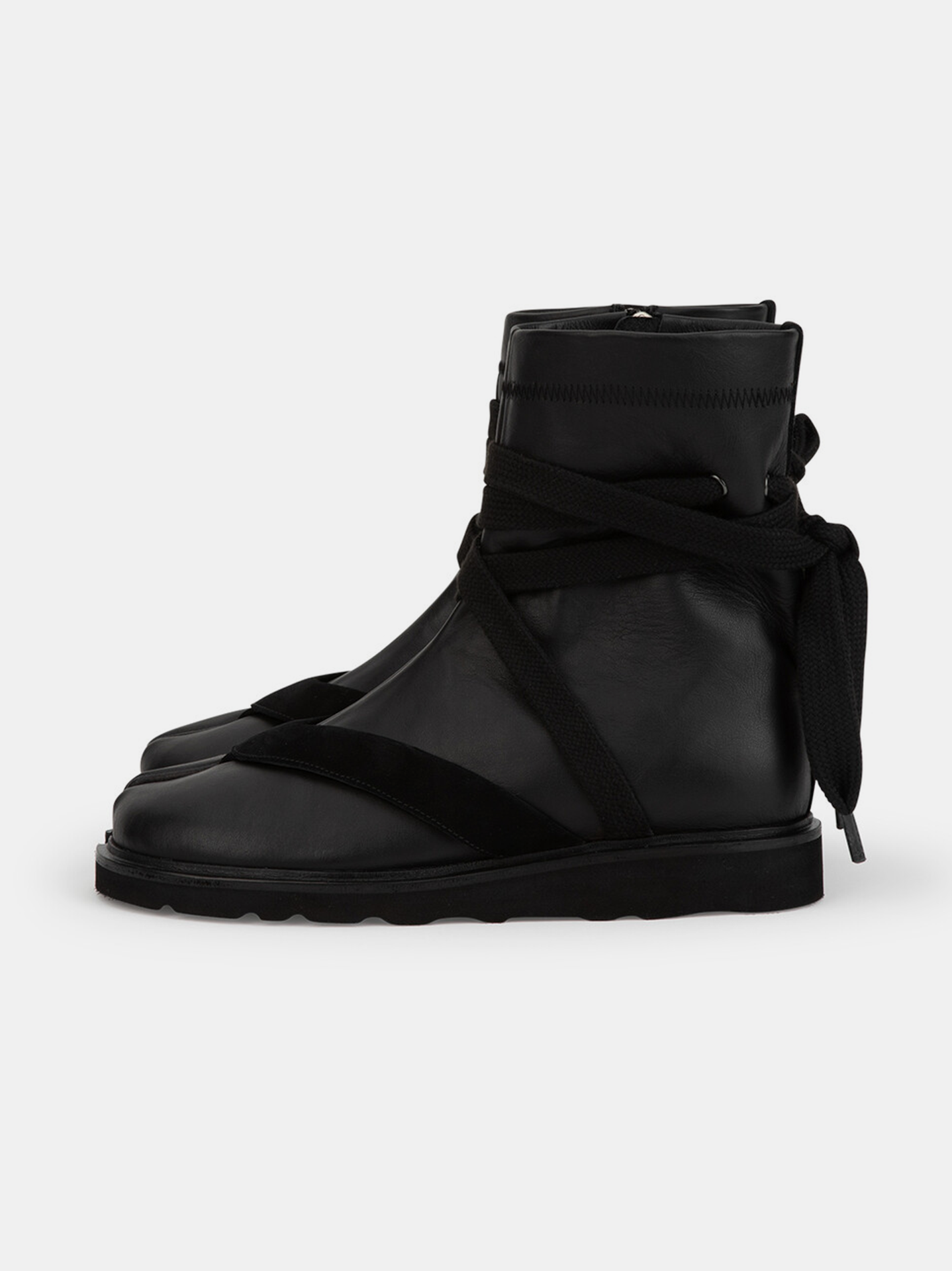 INHALF SHINOBI Tabi Boots