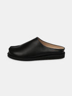INHALF HARA Tabi Slip-On black – Side view | japanese craftsmanship / tabi | UNPROVEN