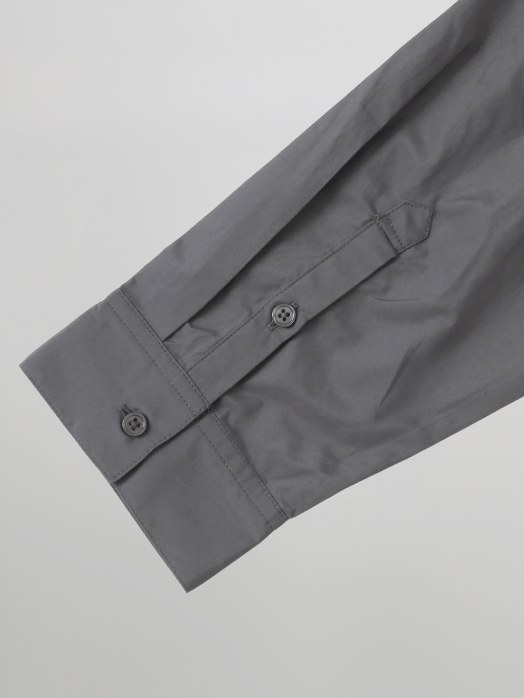 Loose-Fit Cropped Shirt