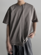 Stitch-Detail Asymmetric T-Shirt charcoal – Detail | clean essentials / relaxed fit | UNPROVEN