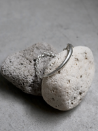 Cuff Chain Bracelet silver – Detail | minimalist jewelry / refined detail | UNPROVEN