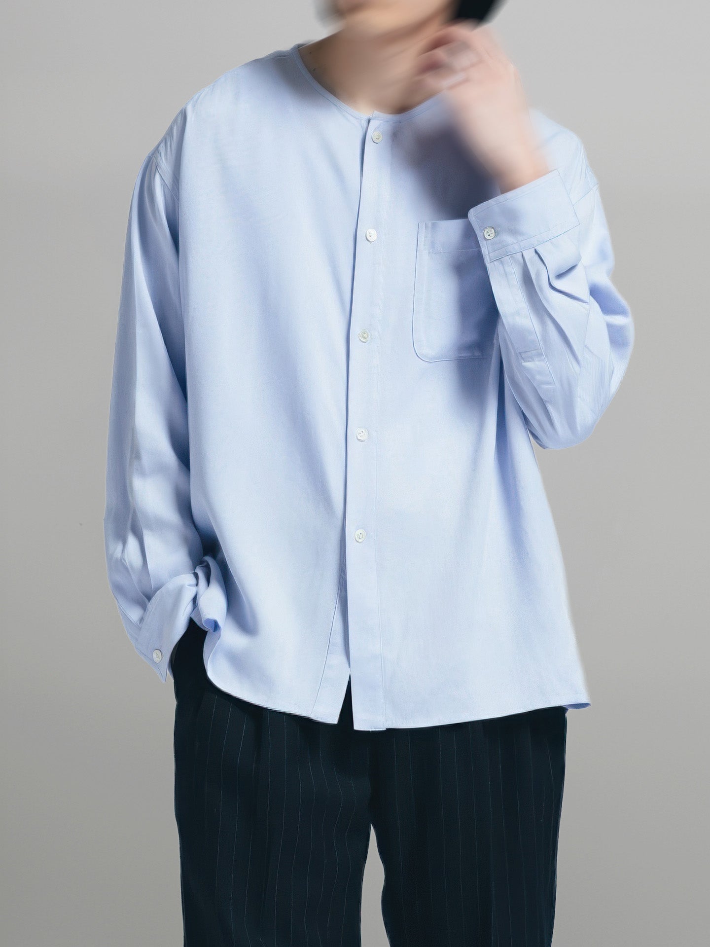 Loose-Fit Collarless Shirt