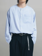 Loose-Fit Collarless Shirt light-blue – Front view | relaxed tailoring / semi-wide fit | UNPROVEN