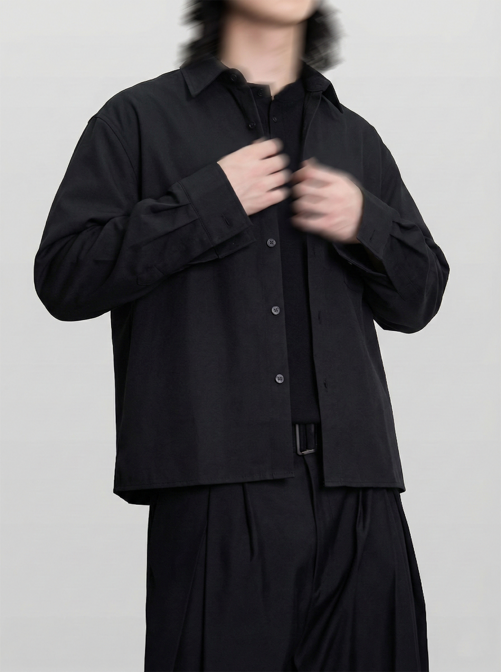 Loose-Fit Cropped Shirt