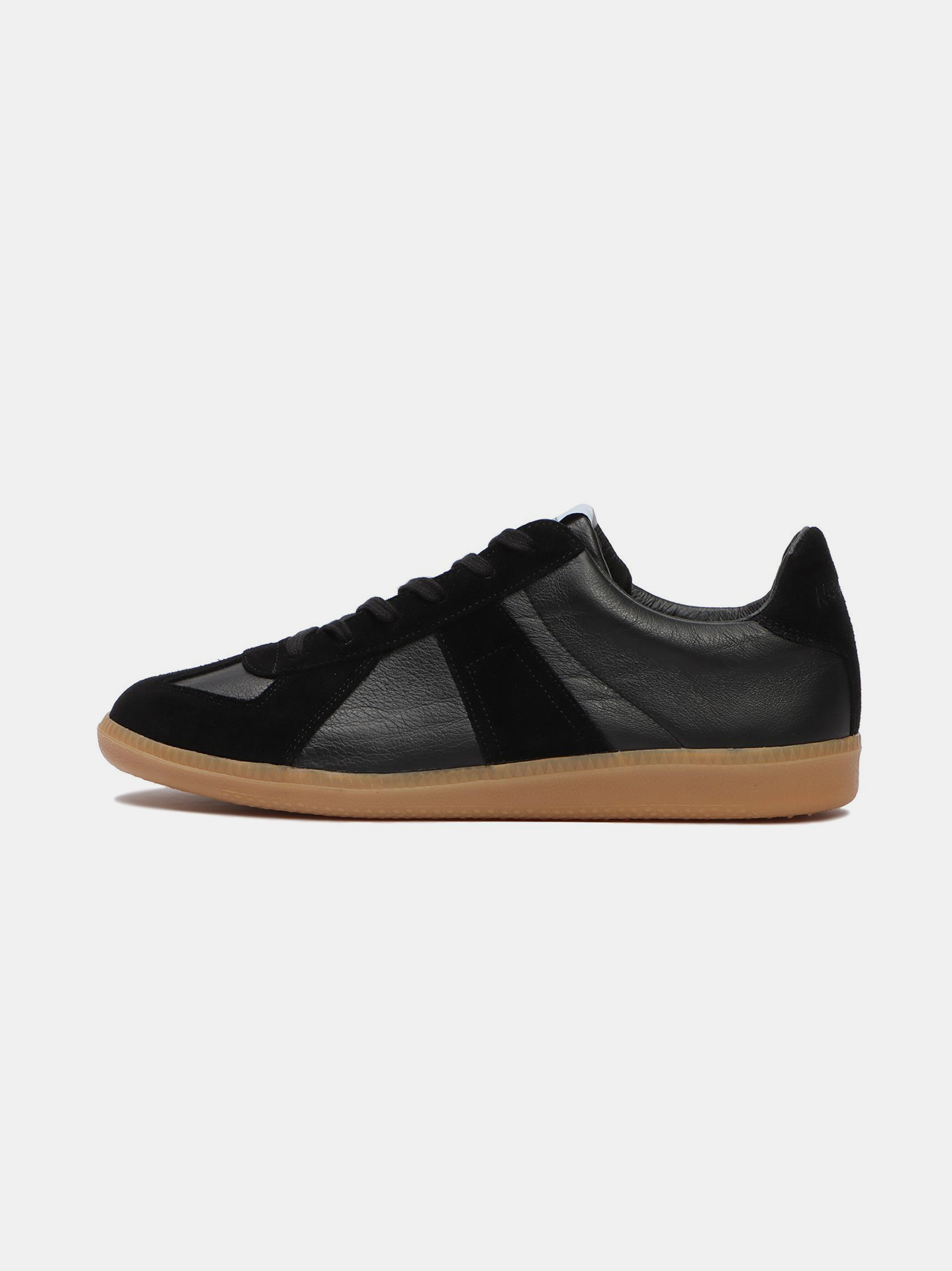 Novesta German Trainer