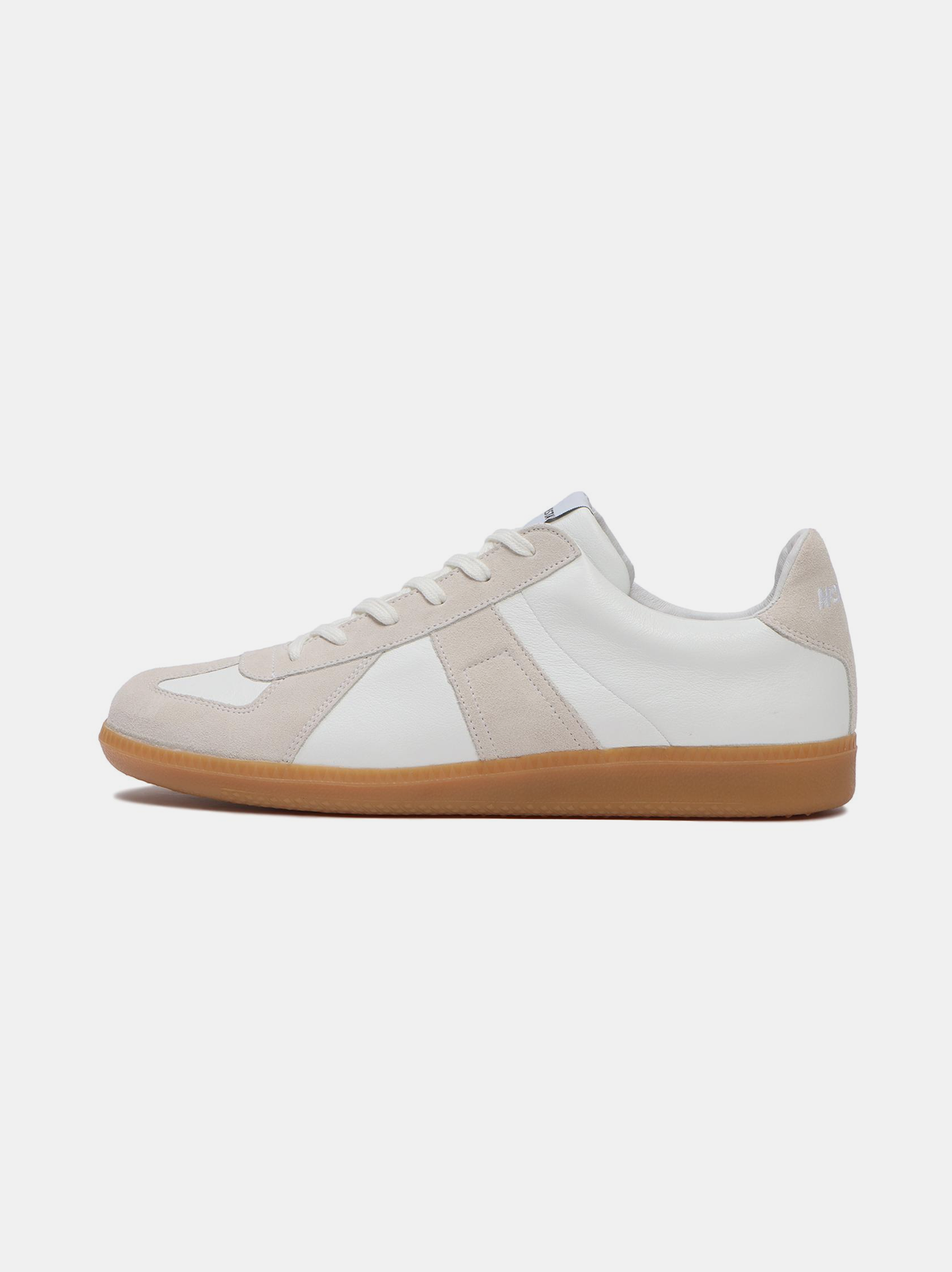 Novesta German Trainer