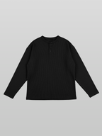 Henley Neck T-Shirt Black front - cleanfit minimal - UNPROVEN