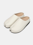 INHALF HARA Tabi Slip-On black – Front view | japanese craftsmanship / tabi | UNPROVEN